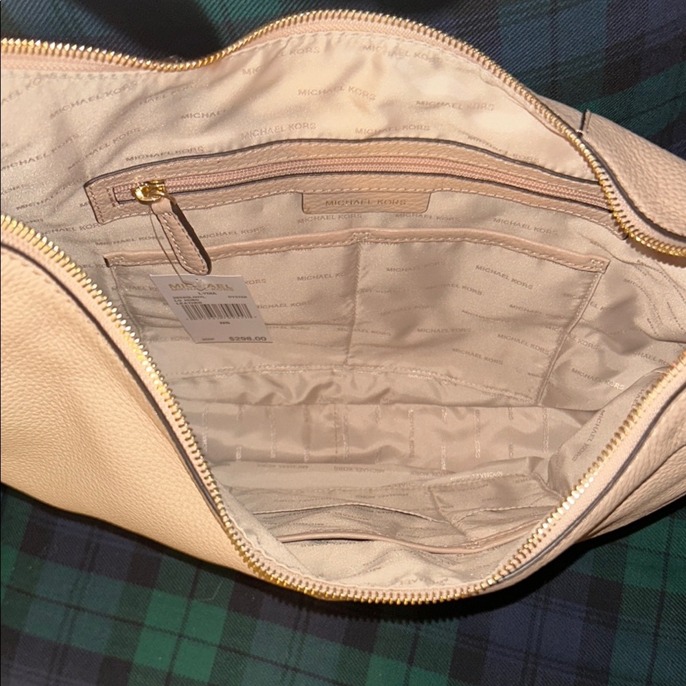 Michael Kors Tan Leather Hobo Bag - Picture 4 of 5